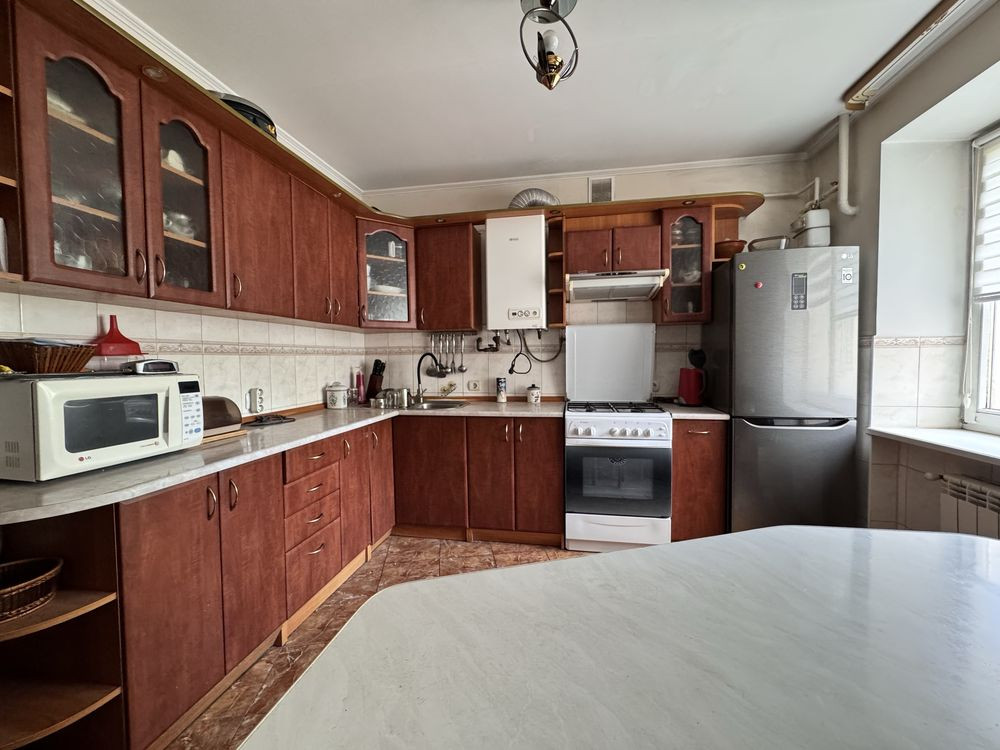 Продаж квартири вул. Васильянок Залізничний вокзал, центр міста. Івано-Франківськ - зображення 3