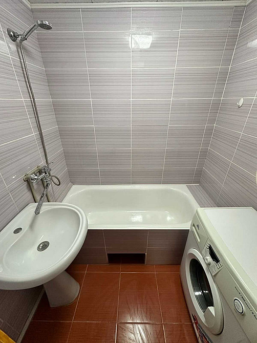 ТЕРМІНОВО продаж 2 кімнатної квартири з ремонтом Хмельницкий - изображение 3