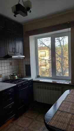 Сучасна 3-кімнатна з меблями. Газова плита, газова колонка Бровари