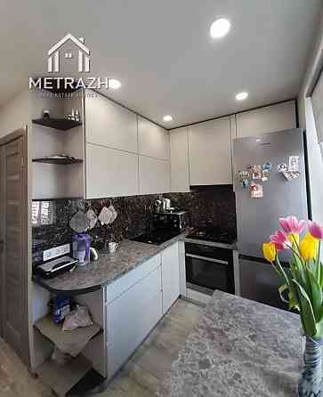 Продам 2к квартру Аерокосмический прспект. Метро. Центр Харьков