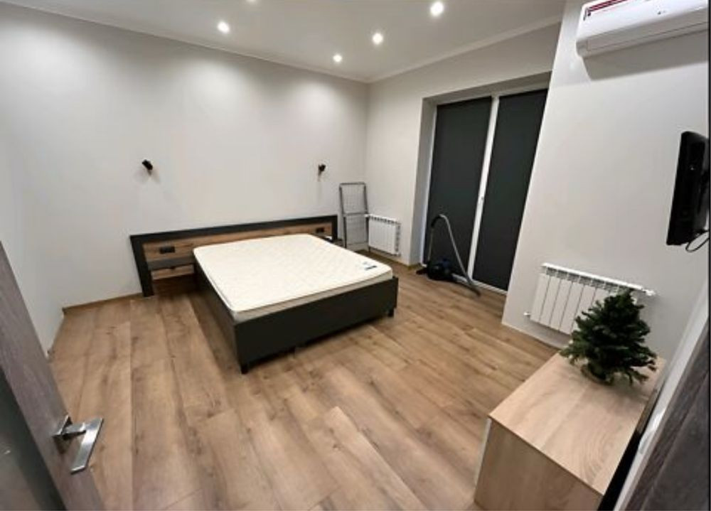 Продаж однокімнатної квартири в центрі. Новобудова. Вул. Кошицька. Ужгород - зображення 3