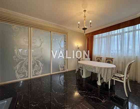 Продаж 3К квартири 131 кв.м. в ЖК по вул. Солом'янська 15а Київ