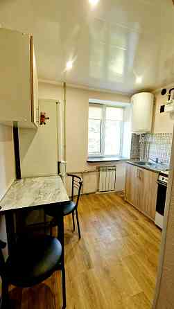 Сдам двухкомнатную квартиру 12 Квартал Днепр