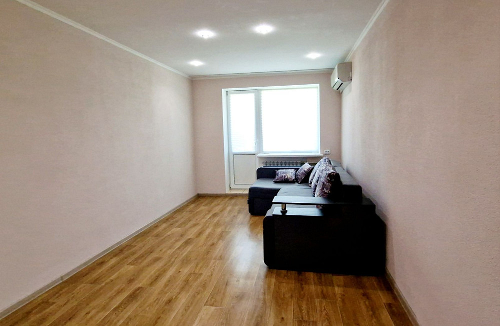 Сдам двухкомнатную квартиру 12 Квартал Днепр - изображение 2