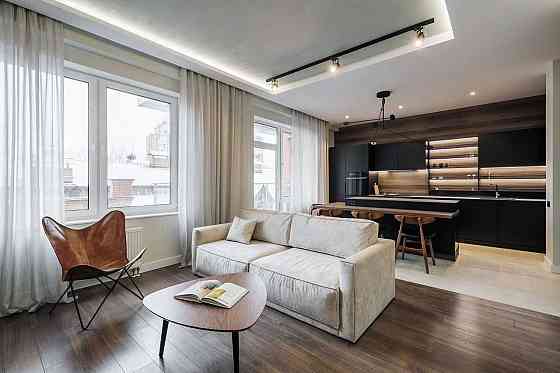 Гоголівська, 47, Клубний будинок, Павлівський сквер, оренда без% Киев