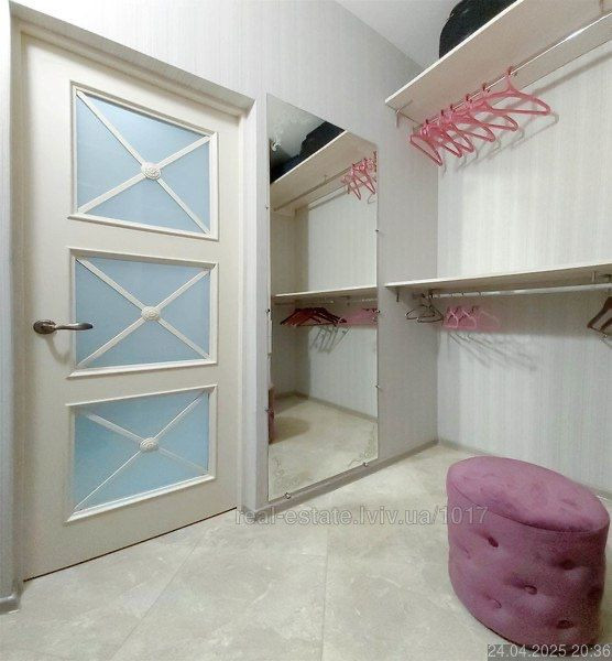 Городоцька Центр Львова Оперний Театр Площа Ринок поряд Костел Вокзал Львов - изображение 6