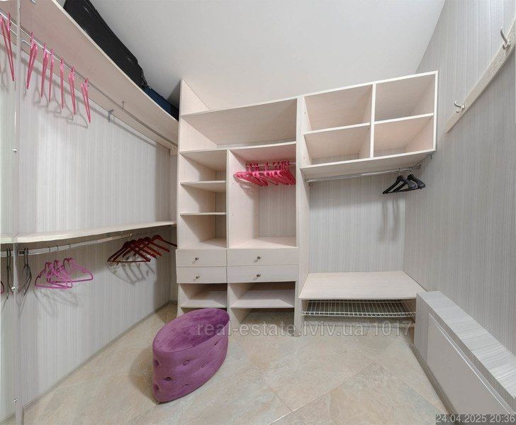 Городоцька Центр Львова Оперний Театр Площа Ринок поряд Костел Вокзал Львов - изображение 8