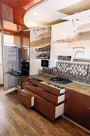 Оренда двокімнатної квартири по вул. Липова Алея біля стадіону Україна Львов