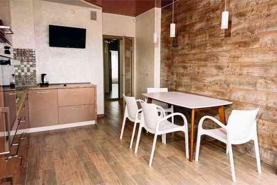 Оренда двокімнатної квартири по вул. Липова Алея біля стадіону Україна Львов