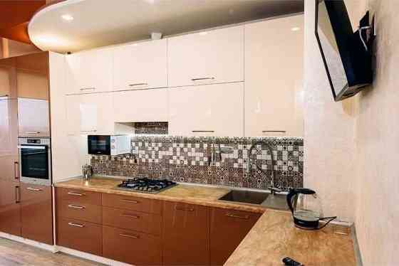 Оренда двокімнатної квартири по вул. Липова Алея біля стадіону Україна Львов