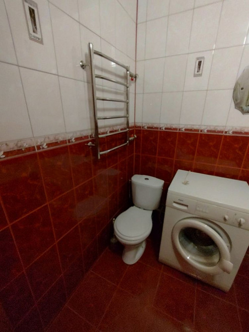 Оренда 2 к. Дніпровський р-н, вул Краківська 18. Метро чернігівська. Киев - изображение 4