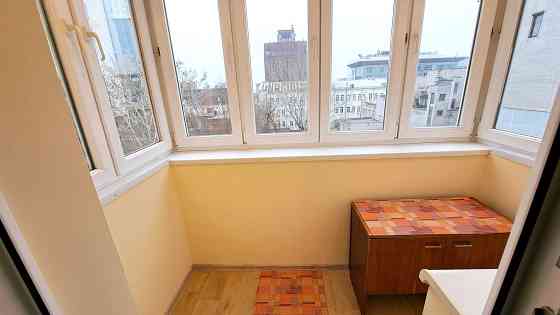 Впервые сдается 2-кв. кв., Центр, ул. Староказацкая,  р-н парка Глобы. Днепр