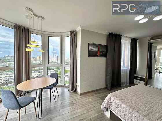 Оренда 3-к квартири ЖК Авангард Виставковий центр Голосіївський район Киев