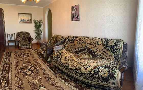 Оренда 2 кімнатна квартира, поруч ст. м.  "Чернігівська" Киев