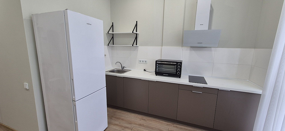 Здам квартиру 5 фонтана Одеса - зображення 1