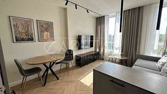 2К квартира в ЖК «СвітлоПарк» з якісним ремонтом 10 хв до Печерську Киев