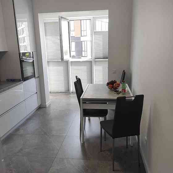 Оренда 2-кімнатної квартири в ЖК "Глобус" Героїв Майдану Львов