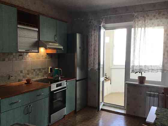 Здам свою 2-к на Позняках Киев