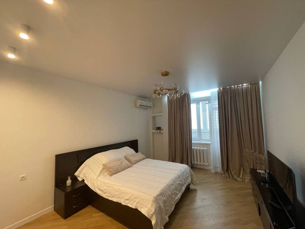 Продаж квартири 82кв.м./Евро двушка/Лівий берег Киев - изображение 1