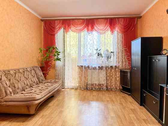 Простора 1кім.квартира " Моноліт  " Чорноморськ