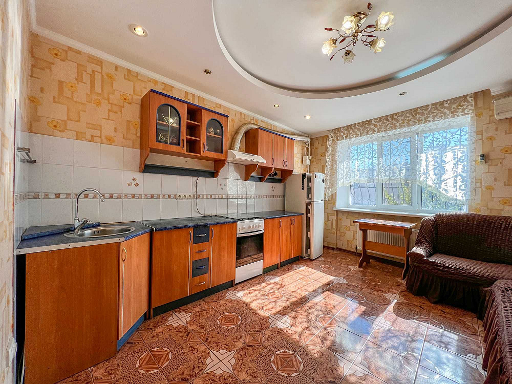 Простора 1кім.квартира " Моноліт  " Чорноморськ - зображення 8