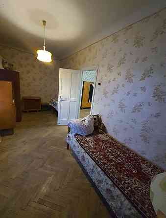 Продам 2к квартиру вул. Київський Шлях,  р- н 4ї школи Борисполь