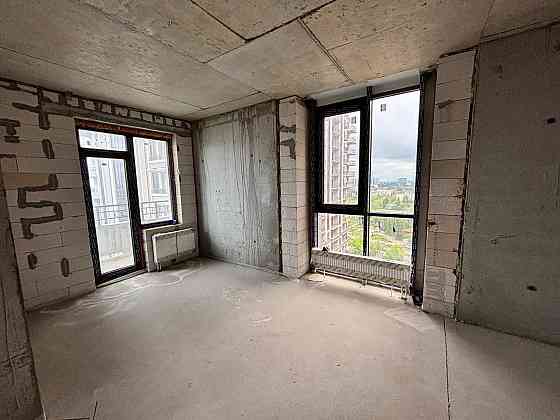 Трикімнатна квартира з сімейним паркінгом у зданому ЖК на Фонтані Одесса