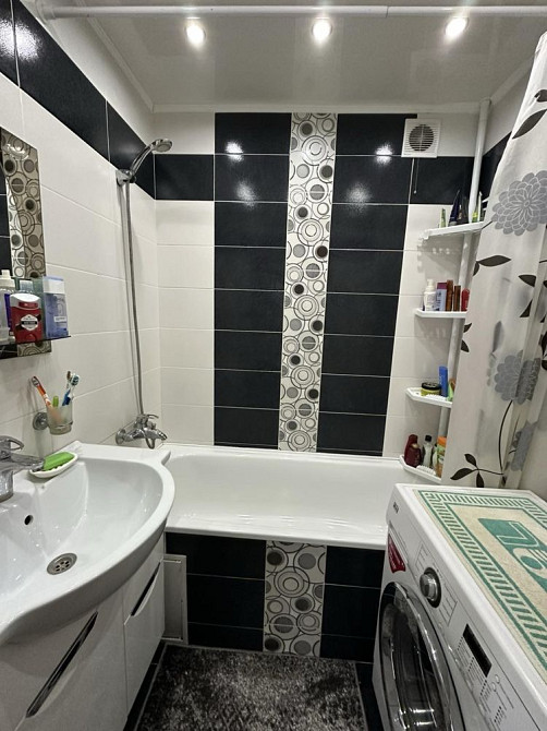 Продаж двокімнатної квартири в районі 12 школи Грушвиця Перша - зображення 6