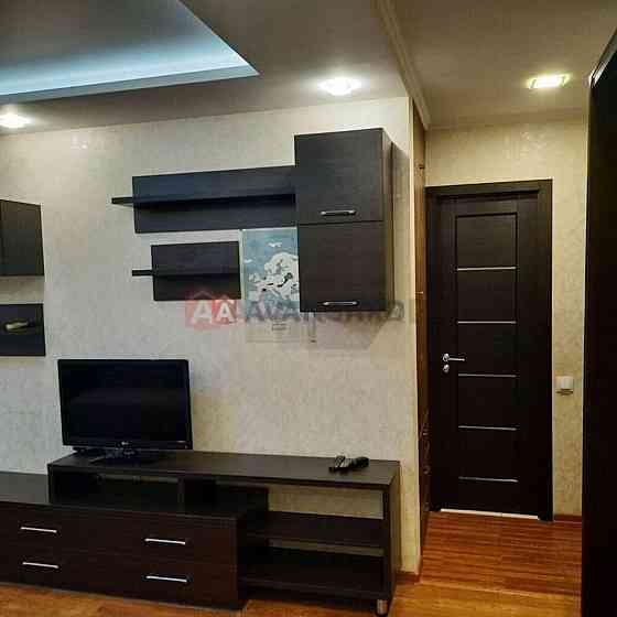 Продам 3 комнатную квартиру на Березинке Днепр