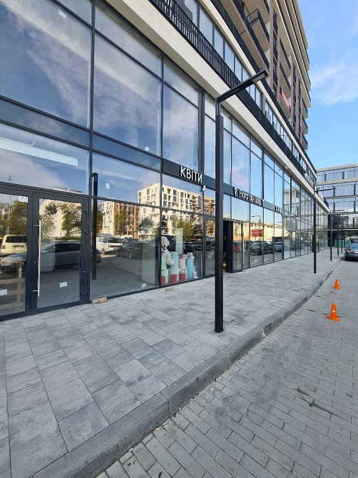 Здається в оренду кв-ра у ЖК КРИСТАЛ з  панорамним видом Ужгород - зображення 1