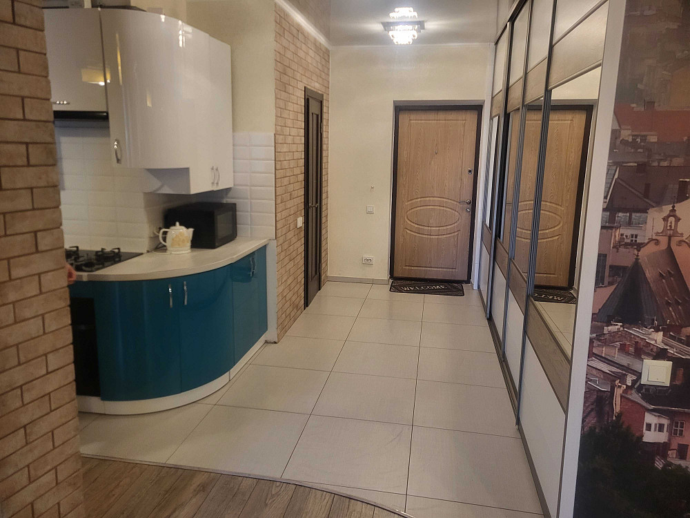 Здам кватиру студію з дизайнерським ремонтом вул. Голубовича 37 Львів - зображення 4