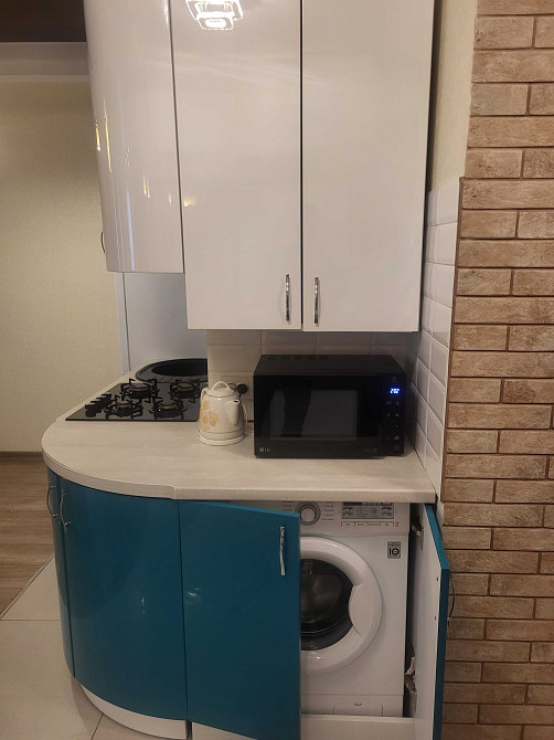 Здам кватиру студію з дизайнерським ремонтом вул. Голубовича 37 Львів - зображення 7