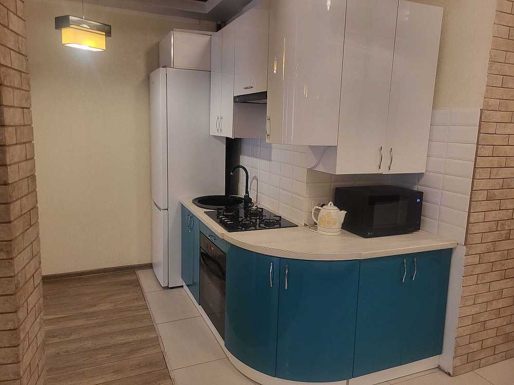 Здам кватиру студію з дизайнерським ремонтом вул. Голубовича 37 Львів - зображення 6