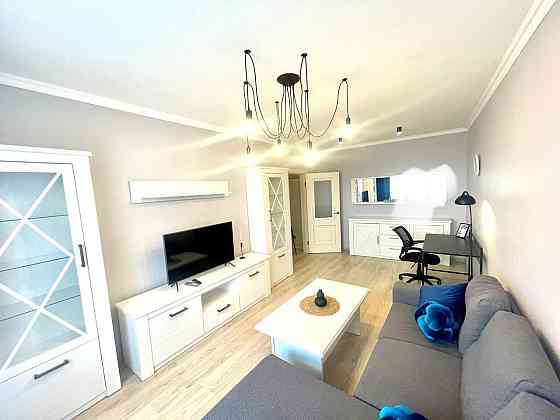 2к новобудова вул.Сніжна, центр Ивано-Франковск