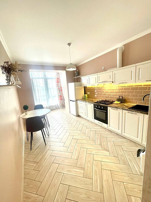 2к новобудова вул.Сніжна, центр Ивано-Франковск - изображение 3