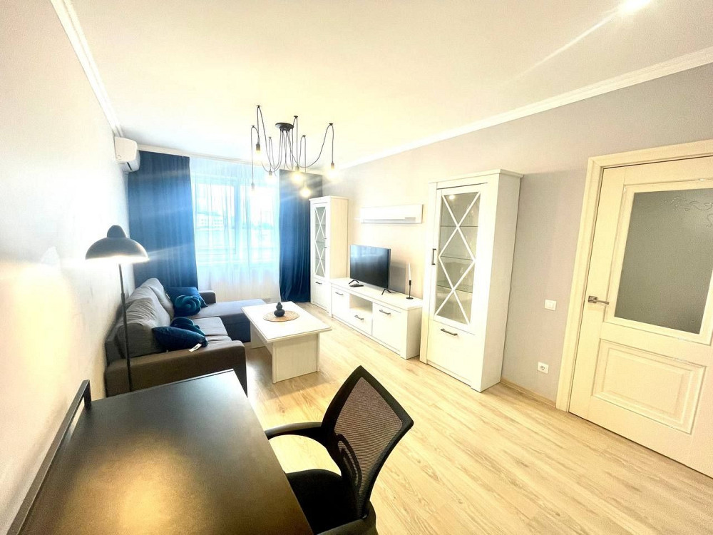 2к новобудова вул.Сніжна, центр Ивано-Франковск - изображение 2