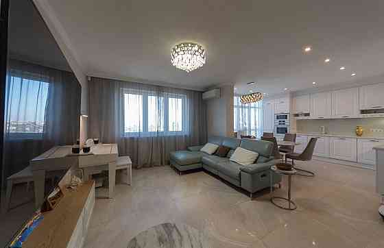 Ексклюзивний  пентхаус. Вул.Алішера Навоі 69. Київ