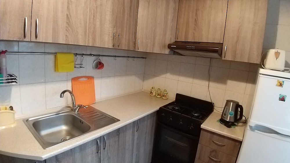 Здам реальну 3кв метро  5хв. пішки  капітальний  ремонт Харків - зображення 1