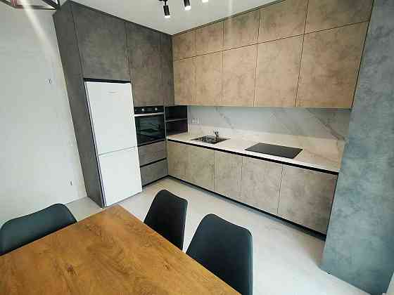 Рівне 1 кім. Перша сдача новий будинок автономне газове 12 000 Ровно