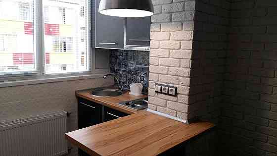 Сдам свою 1-комн. кв. новострой Воробьёвы горы м.Академика Павлова Харків