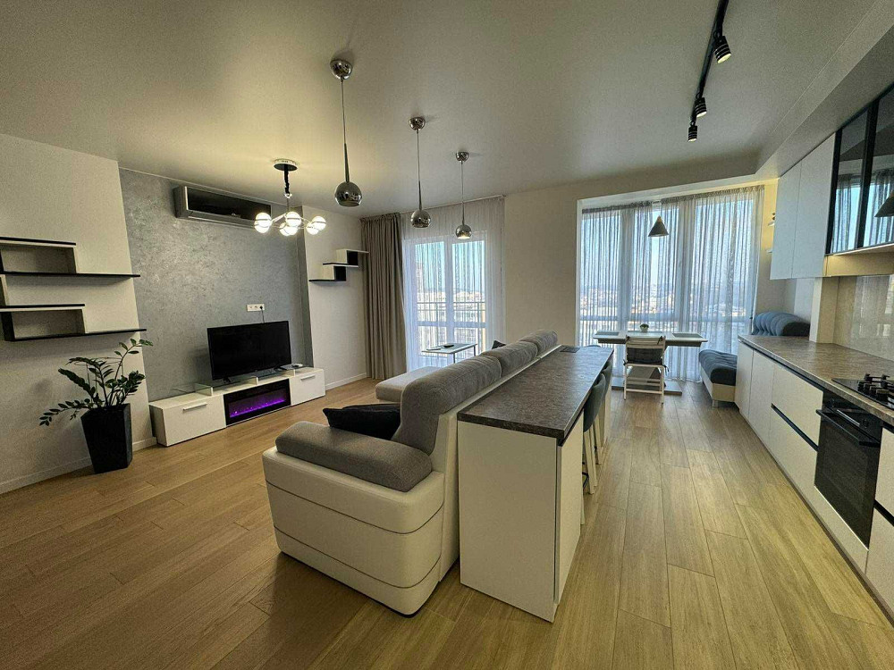 Оренда 1 кімнатної квартири студії вул Шевченка Львів - зображення 1