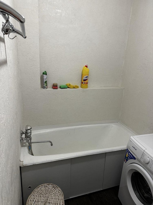 Здам однокімнатну в центрі вечірнього бульвару Кривий Ріг - зображення 8