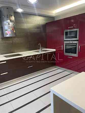 Простора квартира 100м² біля Голосіївського парку! Паркінг! Київ