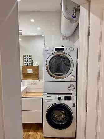 4 к.кв ВІД ВЛАСНИКА Центр з новим євроремонтом – заходь і живи! Николаев