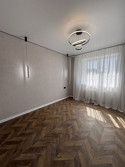 2х ком кв в жк Молодость , ул Соборная Ирпень , дом до 3 х лет Ирпень - изображение 4