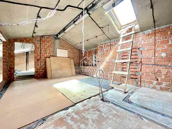 Двухуровневая квартира в ЖК Феличита под Ваш ремонт! Документы готовы! Харьков