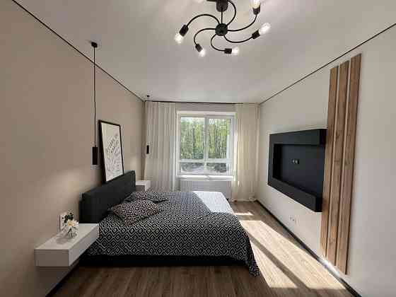 Стильна євро2к квартира з видом на сосновий ліс! Ирпень