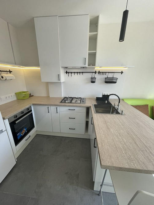 Двокімнатна квартира з ремонтом! Центр міста! Без комісії! Ирпень - изображение 2