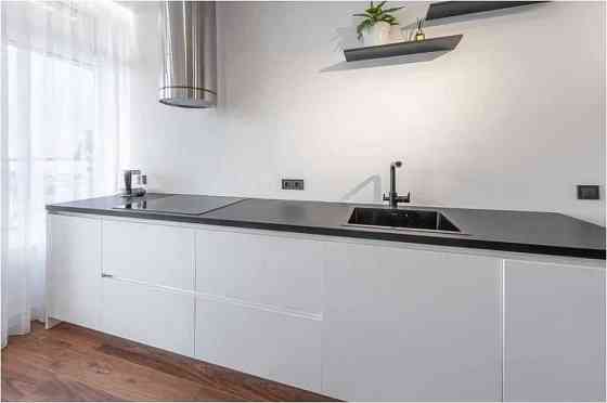 белая, уютная двуспальная квартирка в жк 36 Жемчужина Одесса