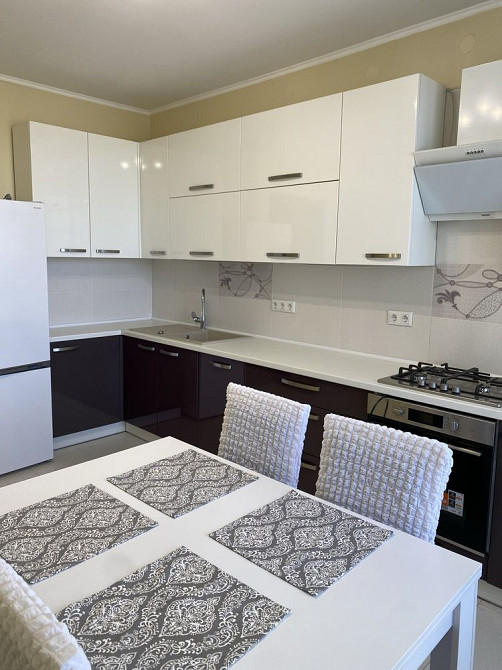 Оренда 2-кімнатної квартири по вул. Зелена, новобудова Львов - изображение 1